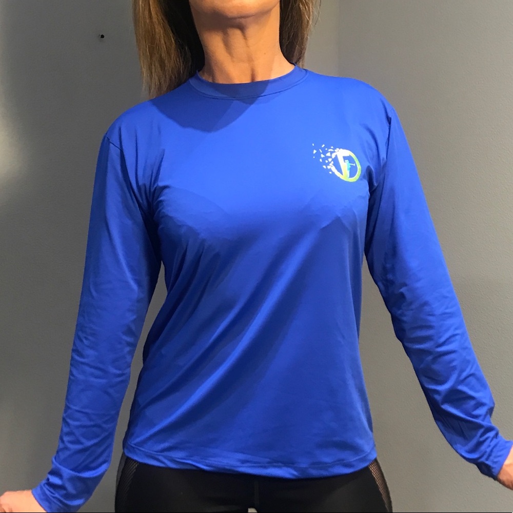 Blue long sleeve workout shirt sun proof NWOT
